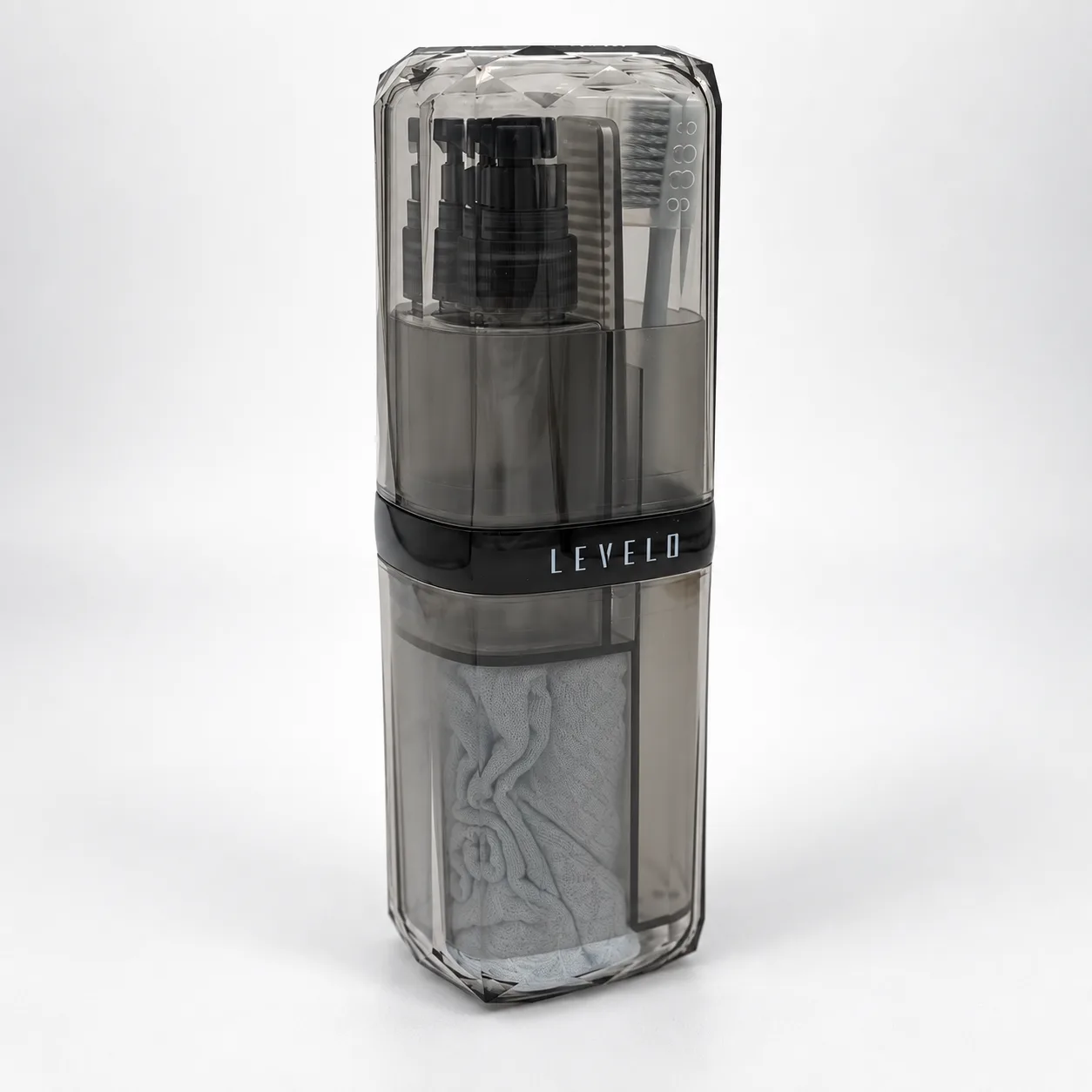 levelo nomad 7-in-1 travel essential kit
